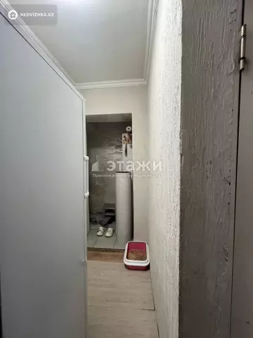 2-комнатная квартира, этаж 1 из 2, 37 м²