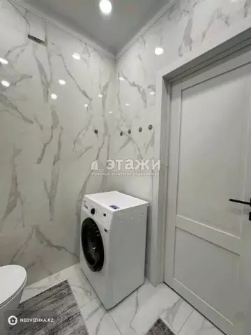 2-комнатная квартира, этаж 11 из 13, 45 м²