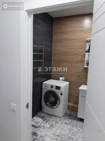 2-комнатная квартира, этаж 13 из 13, 53 м²