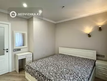 2-комнатная квартира, этаж 3 из 5, 53 м²