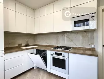 53 м², 2-комнатная квартира, этаж 3 из 5, 53 м², изображение - 7
