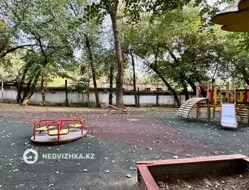 53 м², 2-комнатная квартира, этаж 3 из 5, 53 м², изображение - 13