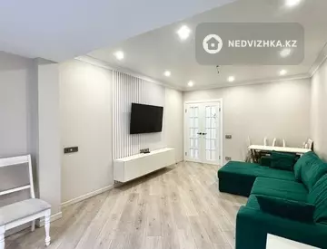 2-комнатная квартира, этаж 3 из 5, 53 м²