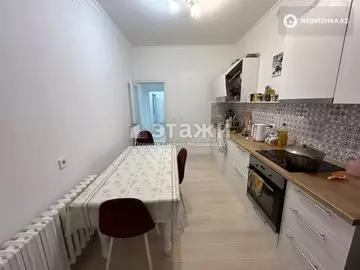 3-комнатная квартира, этаж 9 из 9, 89 м²