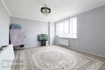 3-комнатная квартира, этаж 10 из 23, 108 м²