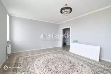 3-комнатная квартира, этаж 10 из 23, 108 м²