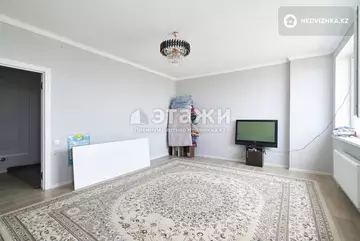 3-комнатная квартира, этаж 10 из 23, 108 м²