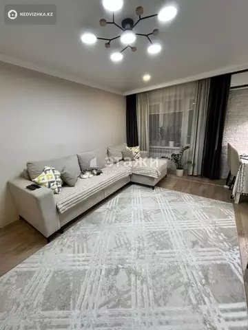 3-комнатная квартира, этаж 6 из 6, 64 м²