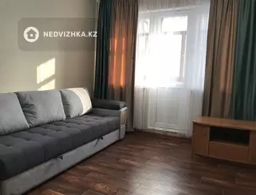 1-комнатная квартира, этаж 2 из 4, 33 м², на длительный срок