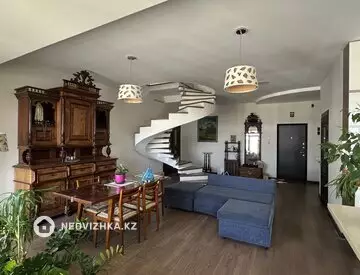 5-комнатная квартира, этаж 13 из 14, 295 м², на длительный срок