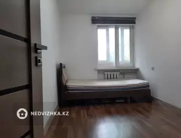 82.3 м², 4-комнатная квартира, этаж 3 из 5, 82 м², изображение - 5
