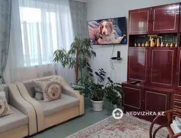 1-комнатная квартира, этаж 4 из 5, 45 м²