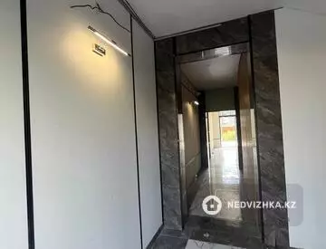 3-комнатная квартира, этаж 5 из 9, 84 м²