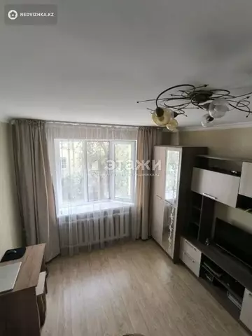 2-комнатная квартира, этаж 3 из 4, 35 м²