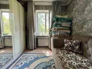 2-комнатная квартира, этаж 3 из 5, 43 м²