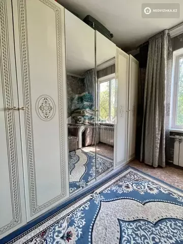 2-комнатная квартира, этаж 3 из 5, 43 м²