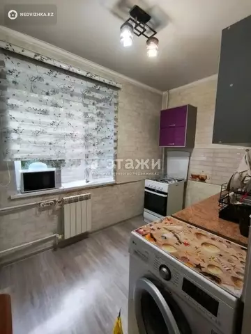 2-комнатная квартира, этаж 3 из 5, 38 м²