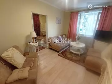 2-комнатная квартира, этаж 2 из 4, 38 м²