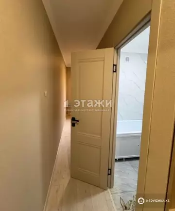 2-комнатная квартира, этаж 4 из 4, 42 м²