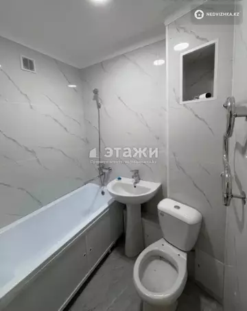 2-комнатная квартира, этаж 4 из 4, 42 м²
