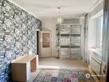 3-комнатная квартира, этаж 8 из 15, 119 м²
