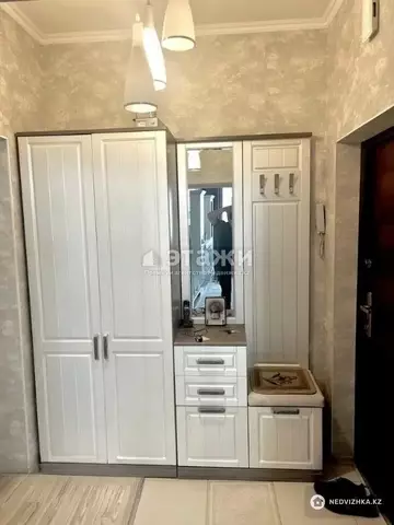 3-комнатная квартира, этаж 8 из 15, 119 м²