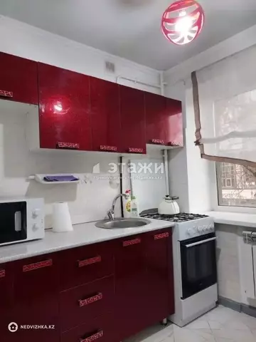 1-комнатная квартира, этаж 2 из 4, 32 м²