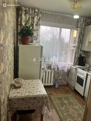 2-комнатная квартира, этаж 4 из 4, 44 м²