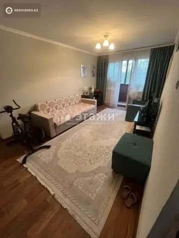2-комнатная квартира, этаж 4 из 4, 44 м²