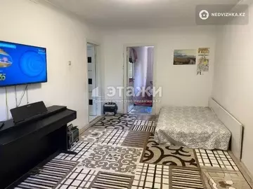 2-комнатная квартира, этаж 3 из 5, 47 м²