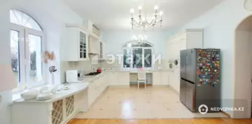 9-комнатный дом, 30 соток, 800 м², на длительный срок