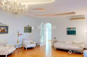 9-комнатный дом, 30 соток, 800 м², на длительный срок