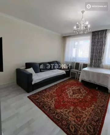 2-комнатная квартира, этаж 3 из 5, 44 м²