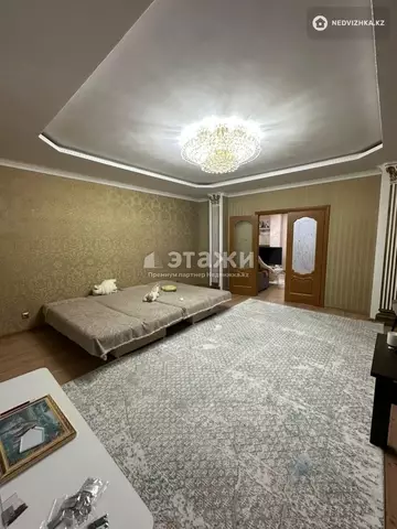 3-комнатная квартира, этаж 10 из 13, 118 м²