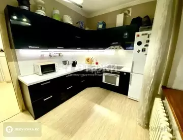 2-комнатная квартира, этаж 2 из 9, 72 м²