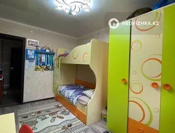 2-комнатная квартира, этаж 4 из 5, 51 м²