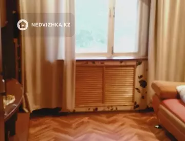 2-комнатная квартира, этаж 1 из 5, 49 м²
