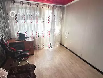 3-комнатная квартира, этаж 3 из 16, 72 м²