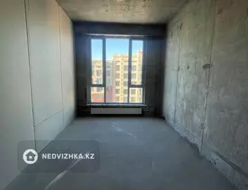 4-комнатная квартира, этаж 13 из 16, 122 м²