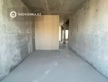 4-комнатная квартира, этаж 13 из 16, 122 м²