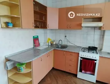 2-комнатная квартира, этаж 4 из 5, 60 м²