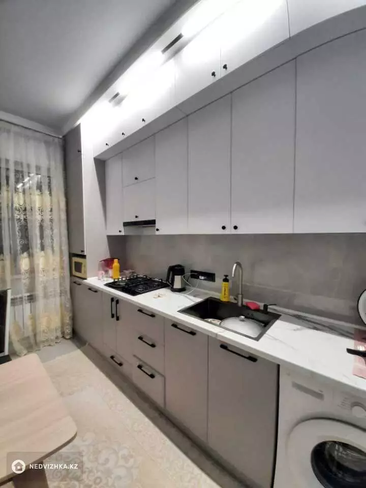 66 м², 2-комнатная квартира, этаж 2 из 9, 66 м², изображение - 1