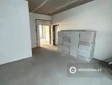 2-комнатная квартира, этаж 1 из 3, 69 м²