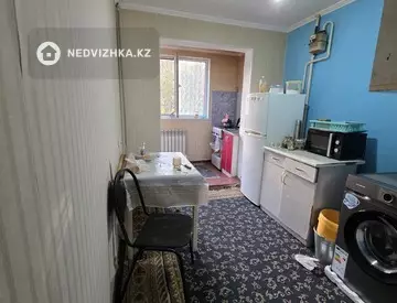 2-комнатная квартира, этаж 2 из 5, 48 м²