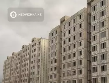1-комнатная квартира, этаж 3 из 9, 42 м²