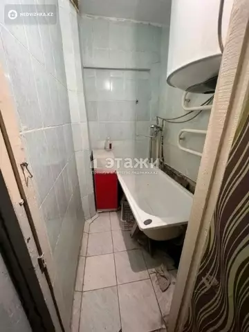 2-комнатная квартира, этаж 3 из 5, 44 м²
