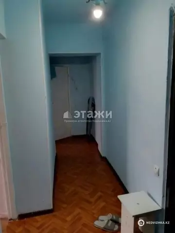 2-комнатная квартира, этаж 3 из 5, 44 м²