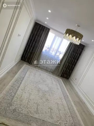 2-комнатная квартира, этаж 9 из 9, 61 м²
