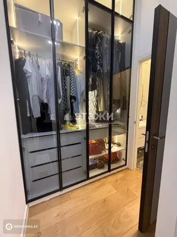 2-комнатная квартира, этаж 1 из 3, 74 м²