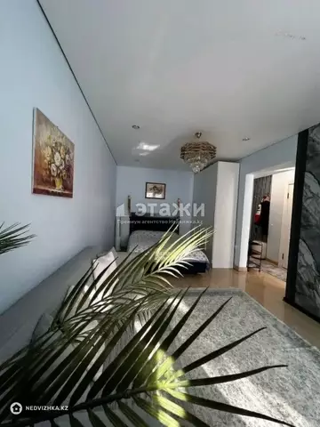 1-комнатная квартира, этаж 2 из 4, 30 м²